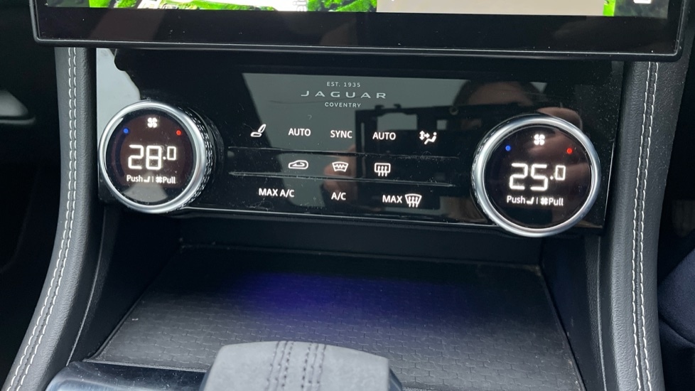 Used Jaguar F-Pace 2021 for sale - 76568119: Photo 34