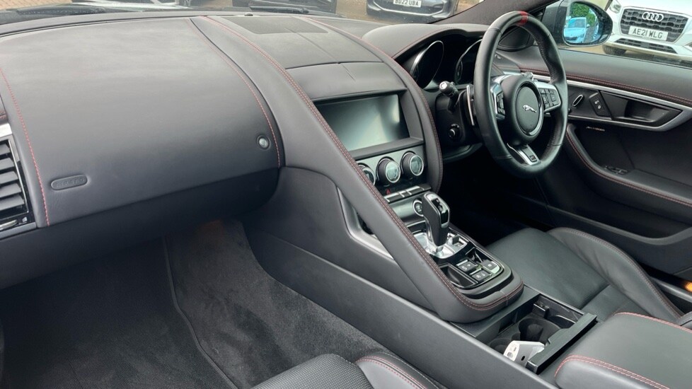 Used Jaguar F-Type 2020 for sale - 76563796: Photo 10