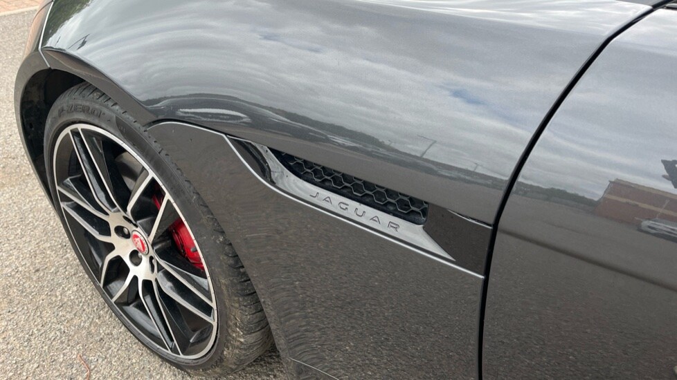 Used Jaguar F-Type 2020 for sale - 76563796: Photo 45