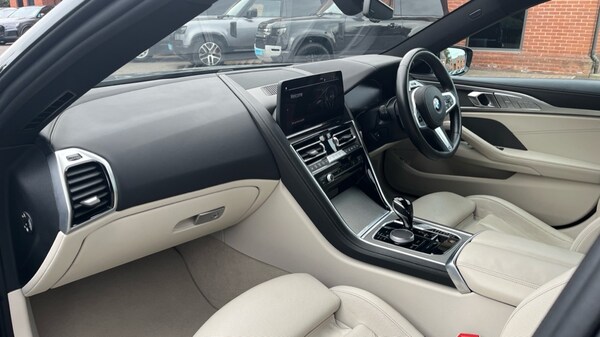 Used BMW 8 Series 2022 for sale - 76104280: Photo 10
