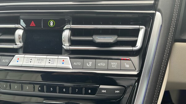 Used BMW 8 Series 2022 for sale - 76104280: Photo 28