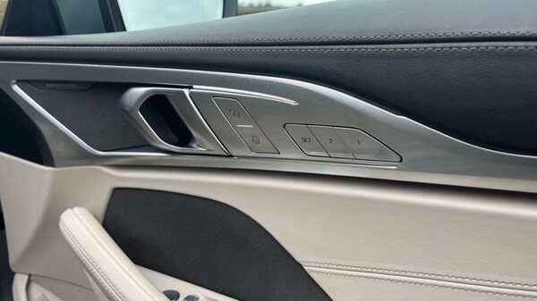 Used BMW 8 Series 2022 for sale - 76104280: Photo 41