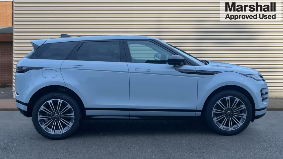 Used Land Rover Range Rover Evoque 2025 for sale - 76773060: Photo 2