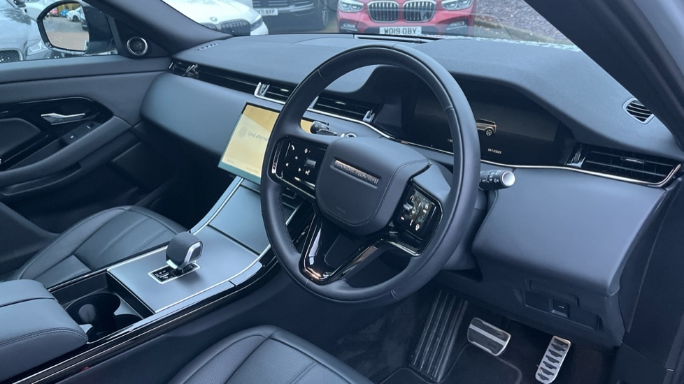 Used Land Rover Range Rover Evoque 2025 for sale - 76773060: Photo 9