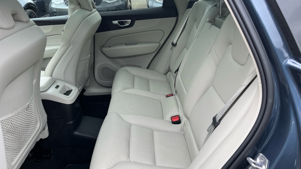Used Volvo XC60 2021 for sale - 76276500: Photo 14