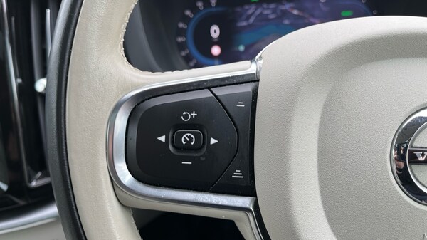 Used Volvo XC60 2021 for sale - 76276500: Photo 22