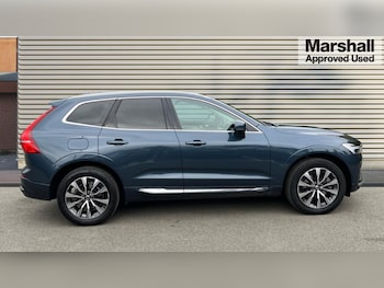 Used Volvo XC60 2021 for sale - 76276500: Photo 2