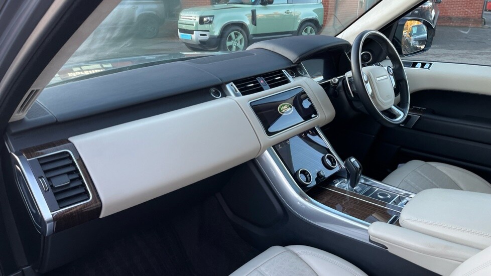 Used Land Rover Range Rover Sport 2019 for sale - 76540162: Photo 10