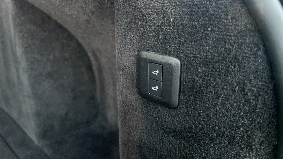 Used Land Rover Range Rover Sport 2020 for sale - 76872216: Photo 44