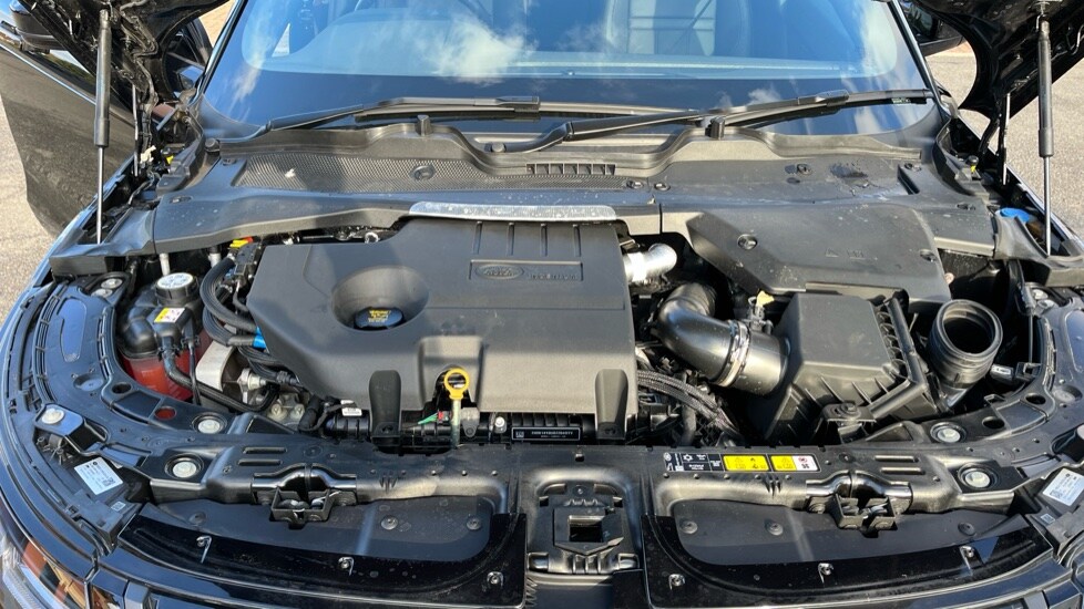 Used Land Rover Range Rover Evoque 2024 for sale - 76539846: Photo 16