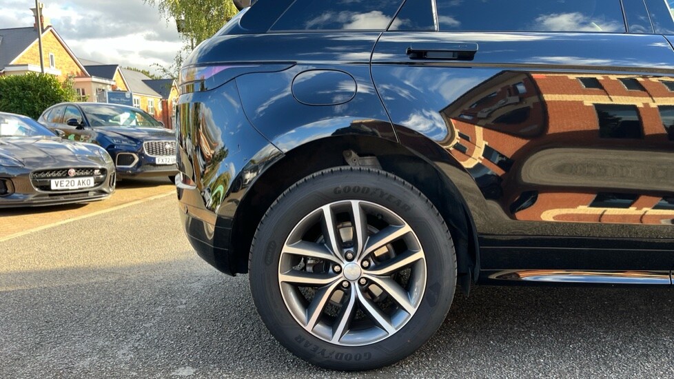 Used Land Rover Range Rover Evoque 2024 for sale - 76539846: Photo 18