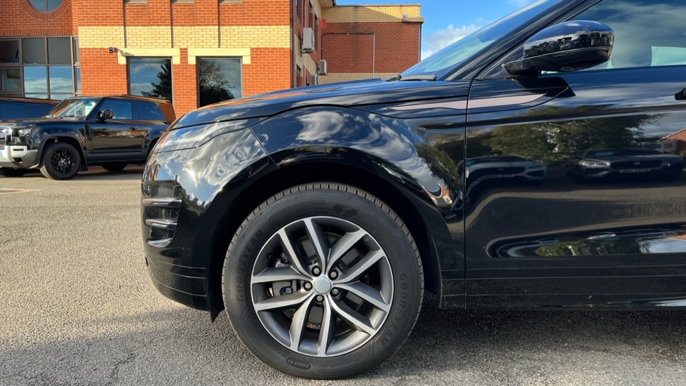 Used Land Rover Range Rover Evoque 2024 for sale - 76539846: Photo 20