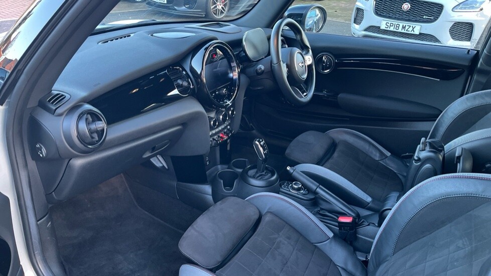 Used MINI Hatch 2021 for sale - 76766137: Photo 10