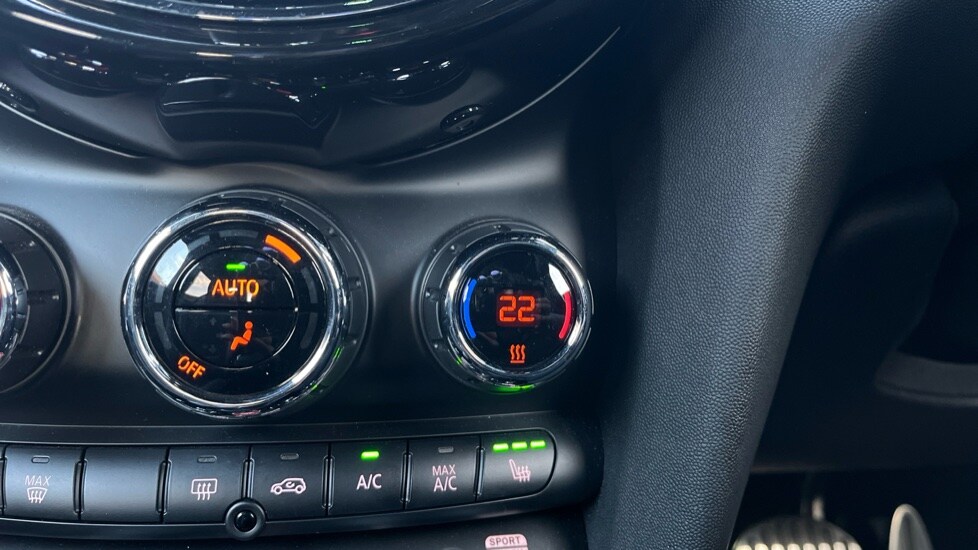 Used MINI Hatch 2021 for sale - 76766137: Photo 34