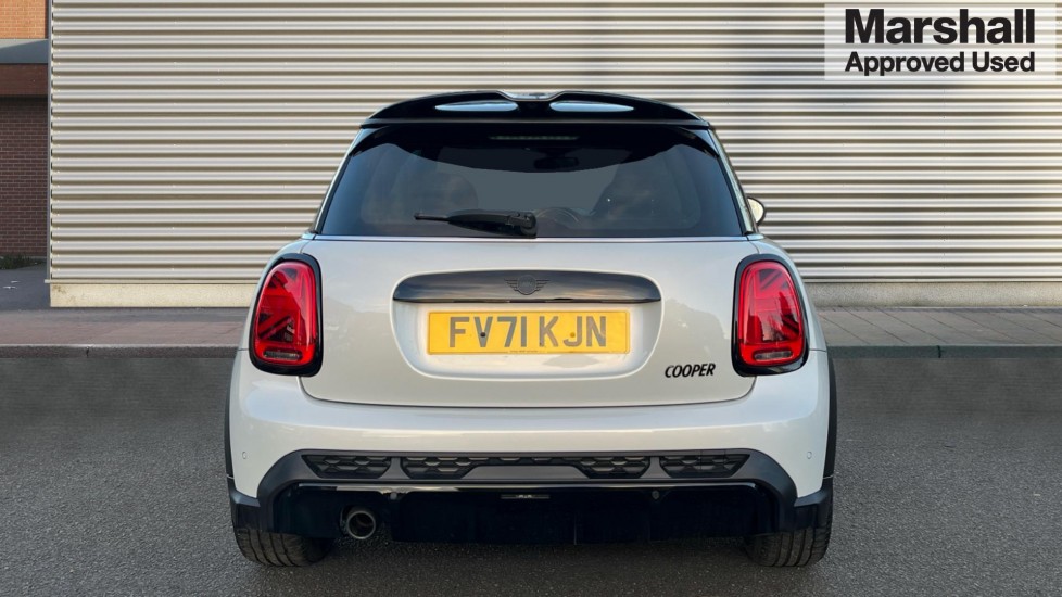 Used MINI Hatch 2021 for sale - 76766137: Photo 4