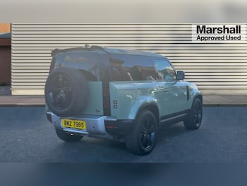 Used Land Rover Defender 2023 for sale - 76999488: Photo