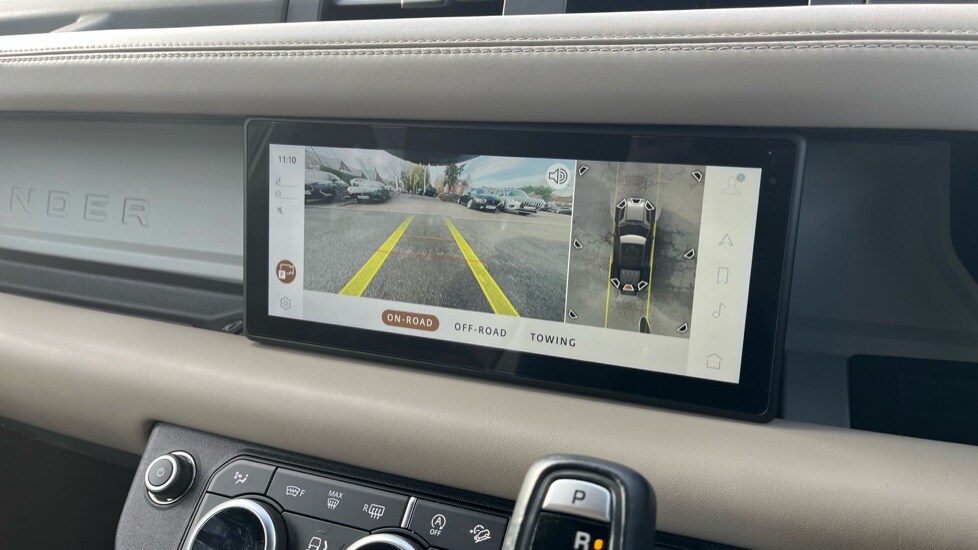 Used Land Rover Defender 2021 for sale - 76452088: Photo 25