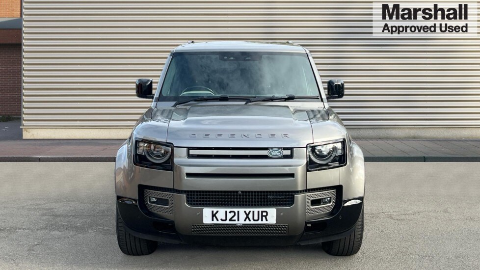 Used Land Rover Defender 2021 for sale - 76452088: Photo 8