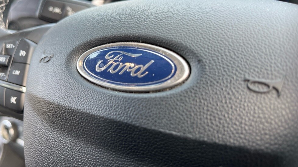 Used Ford Fiesta 2019 for sale - 75815437: Photo 37