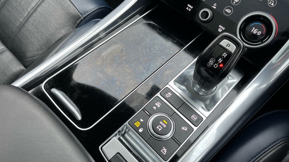 Used Land Rover Range Rover Sport 2018 for sale - 76168766: Photo 28