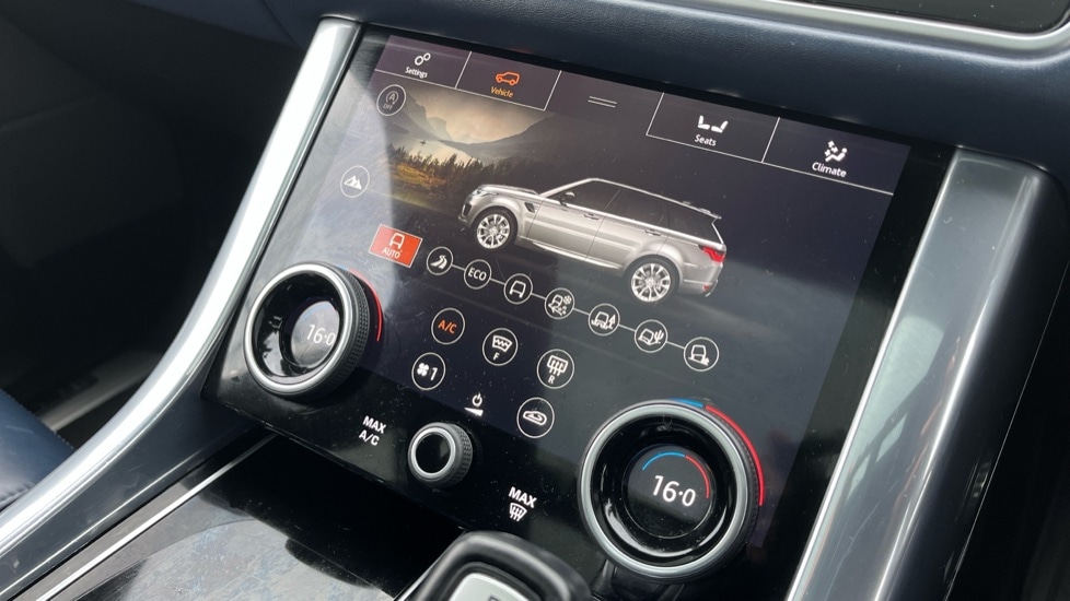 Used Land Rover Range Rover Sport 2018 for sale - 76168766: Photo 34