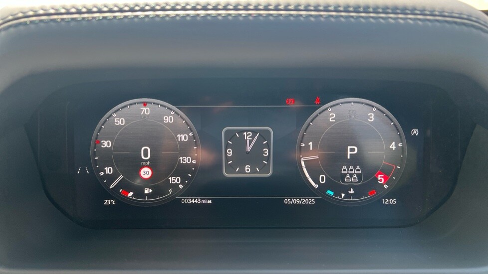 Used Land Rover Defender 2023 for sale - 76487397: Photo 16