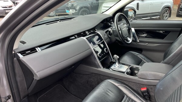 Used Land Rover Discovery Sport 2020 for sale - 76140337: Photo 10