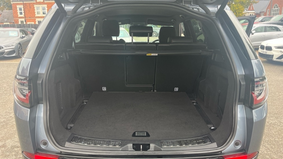 Used Land Rover Discovery Sport 2021 for sale - 76441961: Photo 15