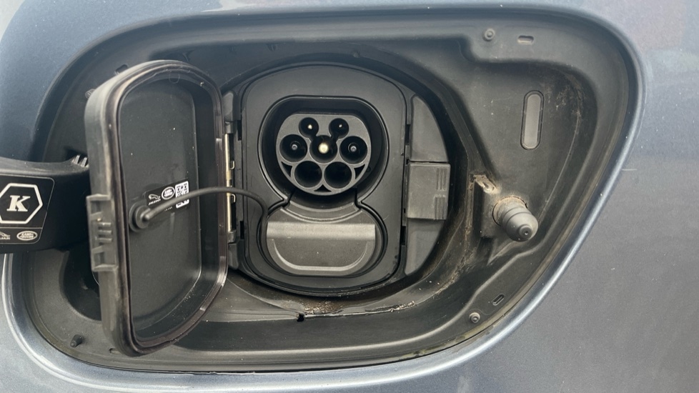 Used Land Rover Discovery Sport 2021 for sale - 76441961: Photo 21