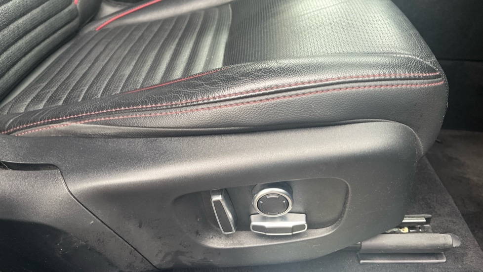 Used Land Rover Discovery Sport 2021 for sale - 76441961: Photo 37