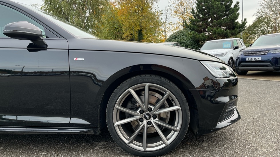 Used Audi A4 2018 for sale - 76420617: Photo 17