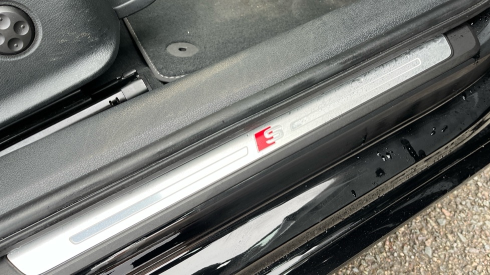 Used Audi A4 2018 for sale - 76420617: Photo 32