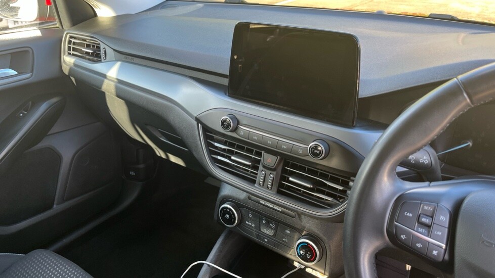 Used Ford Focus 2022 for sale - 75815554: Photo 12