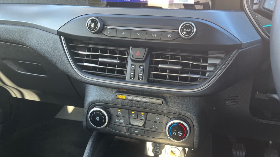 Used Ford Focus 2022 for sale - 75815554: Photo 31