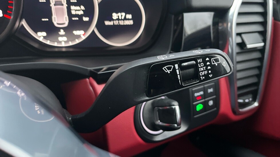 Used Porsche Cayenne 2021 for sale - 76458948: Photo 24