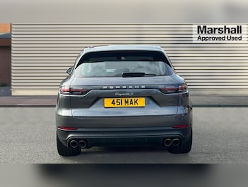 Used Porsche Cayenne 2021 for sale - 76458948: Photo