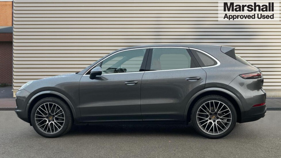Used Porsche Cayenne 2021 for sale - 76458948: Photo 6