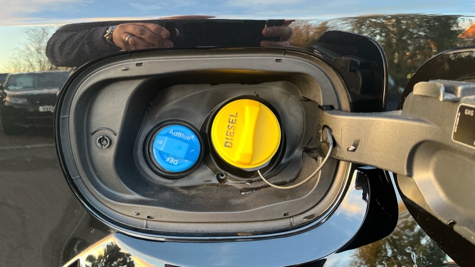 Used Land Rover Defender 2021 for sale - 76615213: Photo 21