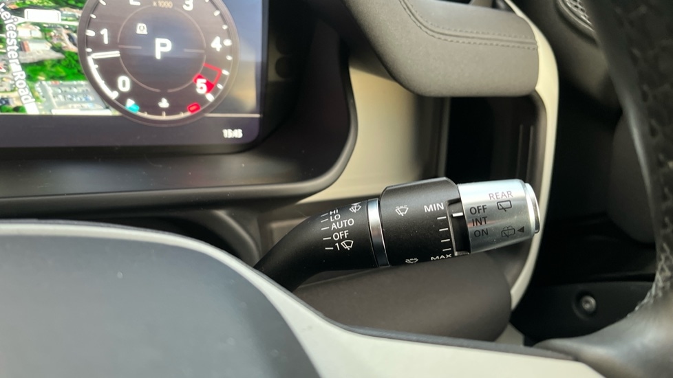 Used Land Rover Defender 2021 for sale - 76615213: Photo 24