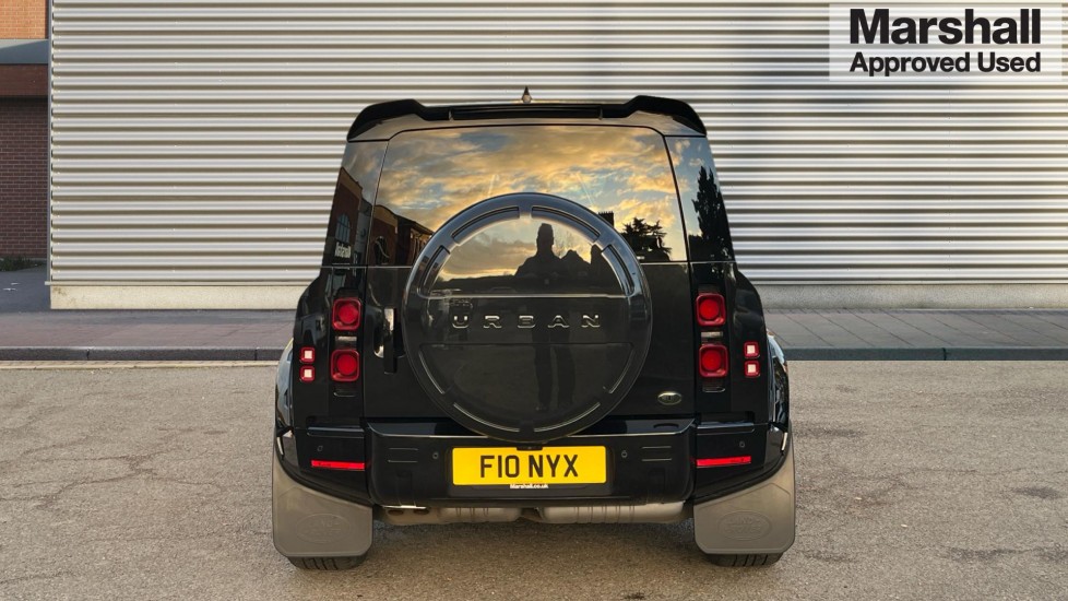 Used Land Rover Defender 2021 for sale - 76615213: Photo 4