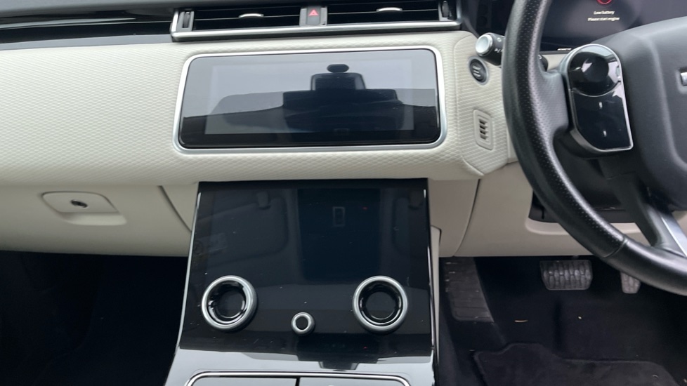 Used Land Rover Range Rover Velar 2018 for sale - 76873200: Photo 12