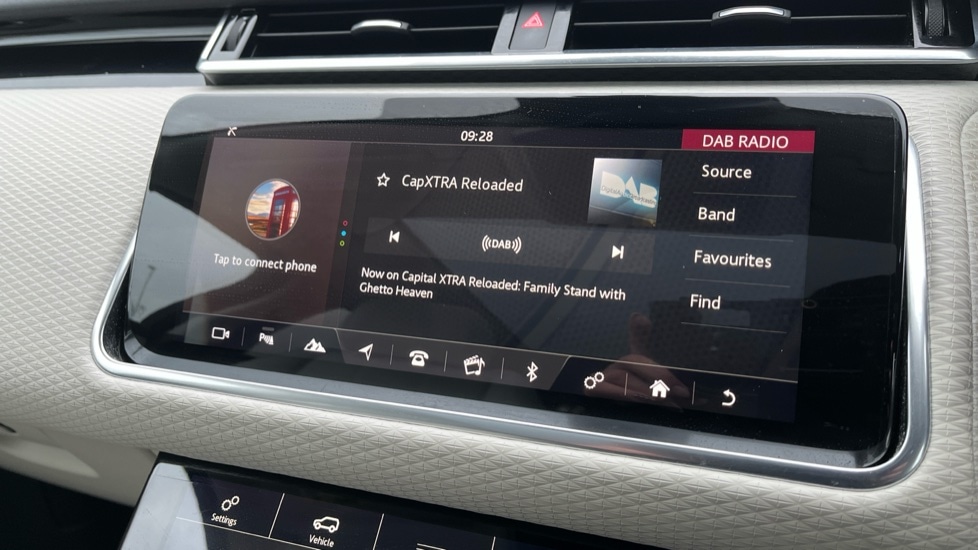 Used Land Rover Range Rover Velar 2018 for sale - 76873200: Photo 35