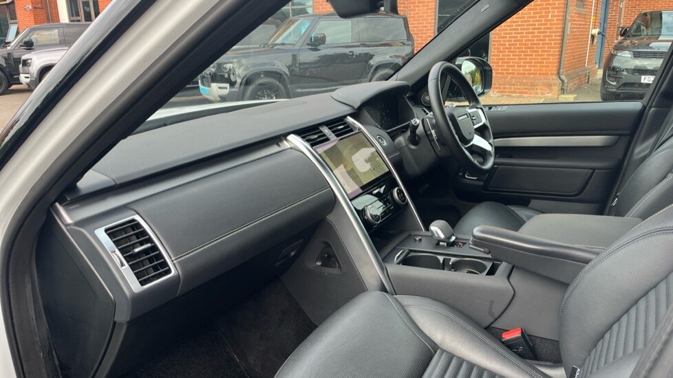 Used Land Rover Discovery 2021 for sale - 76217250: Photo 10