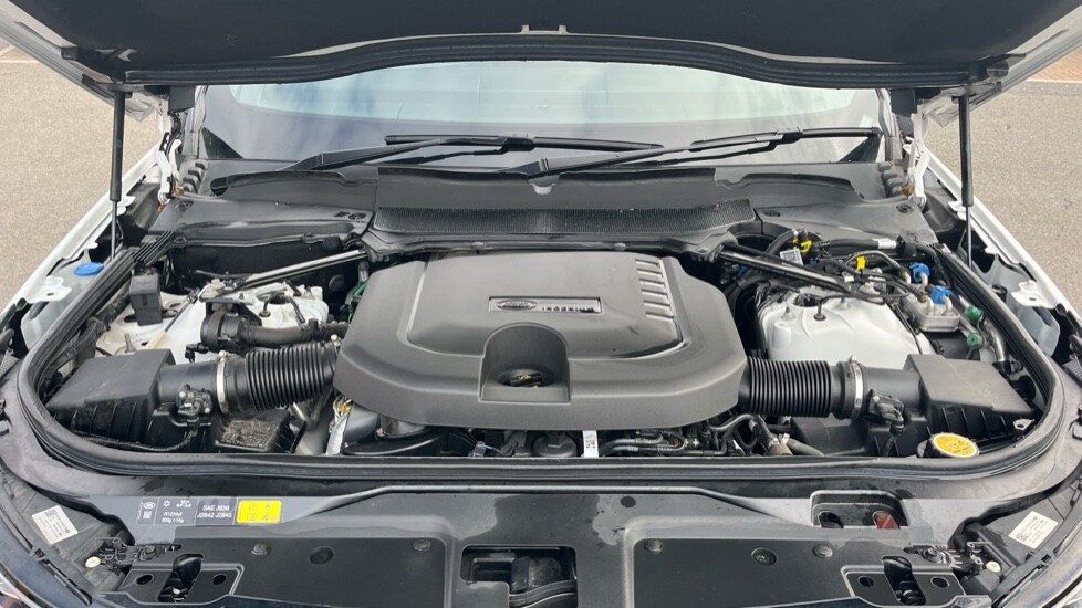 Used Land Rover Discovery 2021 for sale - 76217250: Photo 16