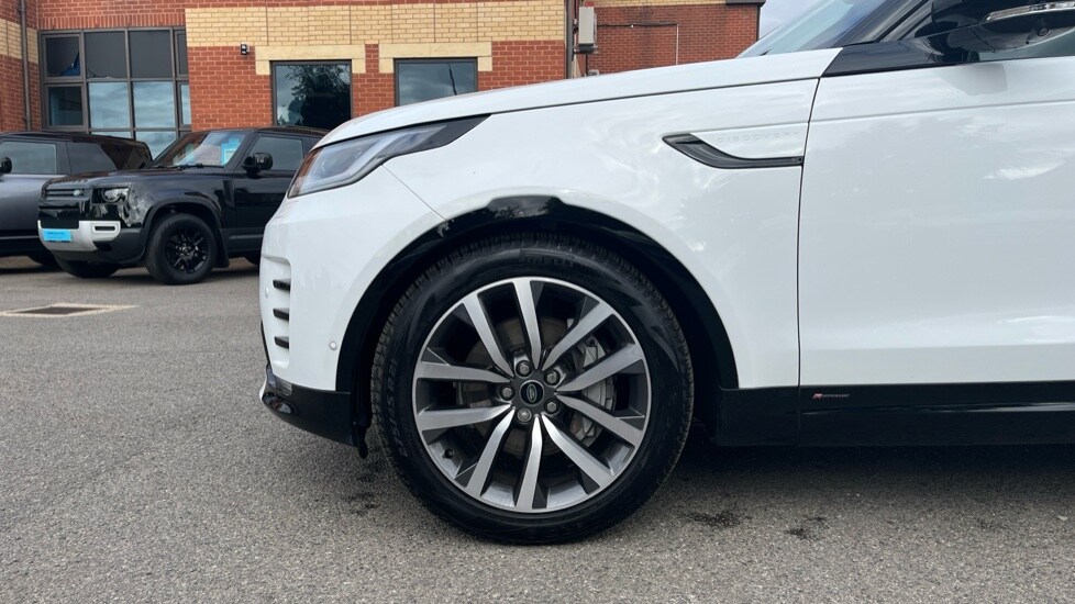 Used Land Rover Discovery 2021 for sale - 76217250: Photo 20