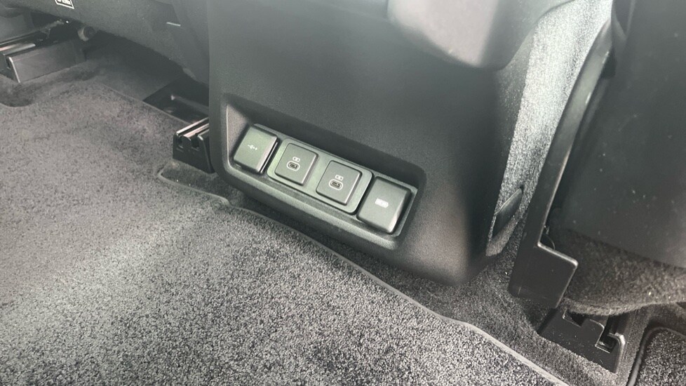 Used Land Rover Discovery 2021 for sale - 76217250: Photo 41