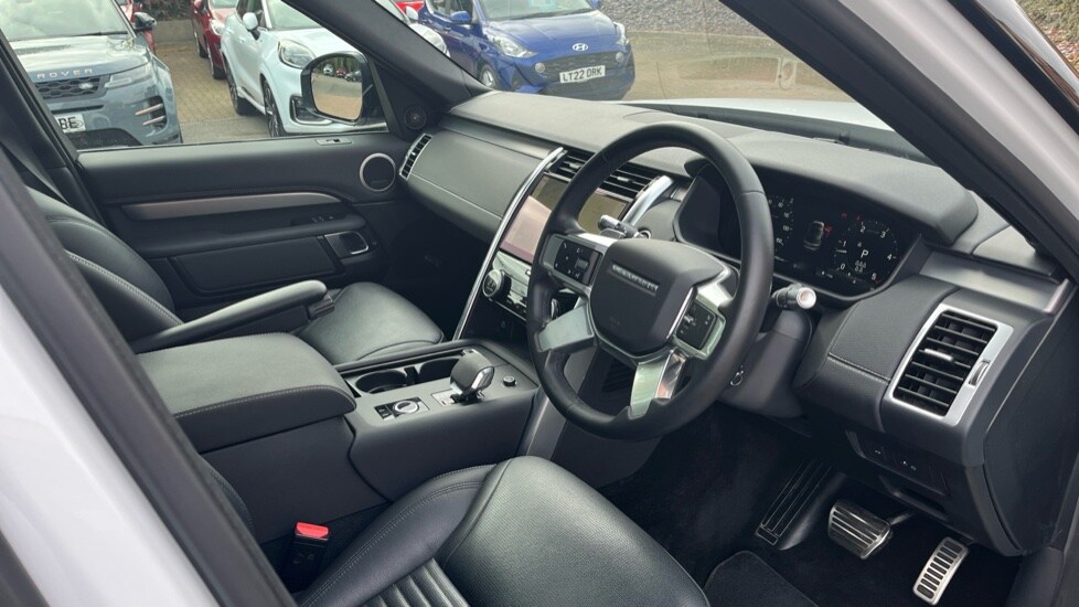 Used Land Rover Discovery 2021 for sale - 76217250: Photo 9