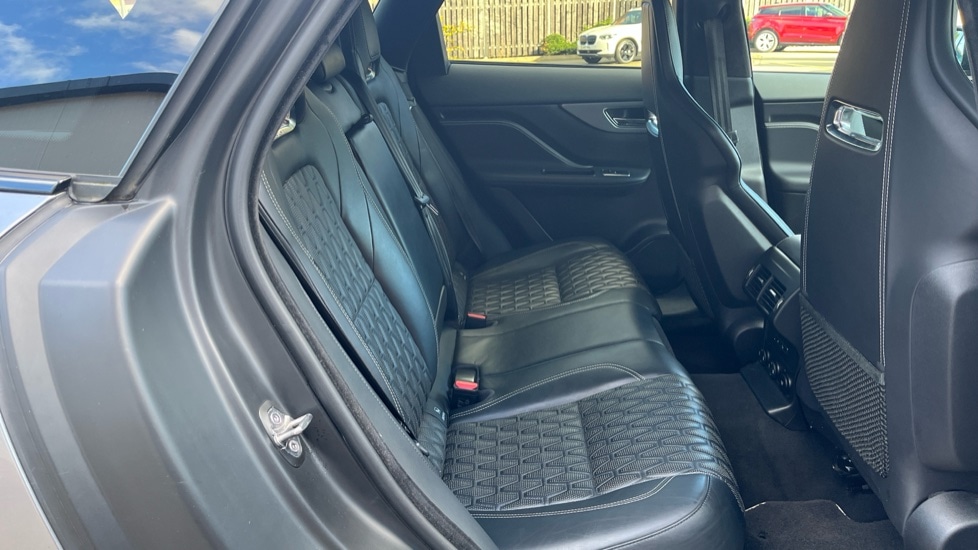 Used Jaguar F-Pace 2020 for sale - 76361773: Photo 14
