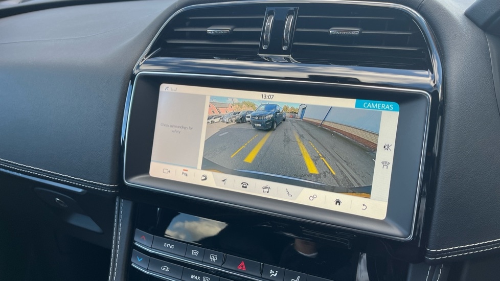 Used Jaguar F-Pace 2020 for sale - 76361773: Photo 25