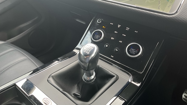 Used Land Rover Range Rover Evoque 2022 for sale - 76124468: Photo 28
